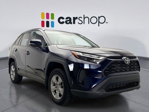 Used 2024 Toyota RAV4 XLE w/ Convenience Package AWD/4WD image 7
