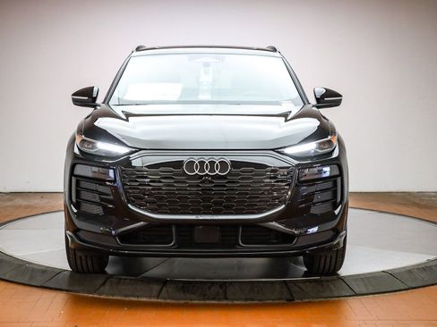 New 2025 Audi Q6 e-tron Premium AWD/4WD image 3