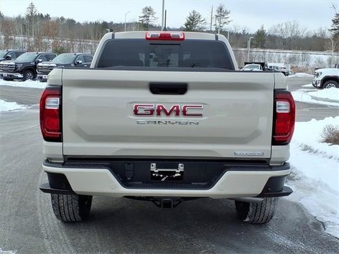 New 2026 GMC Canyon Elevation image 5