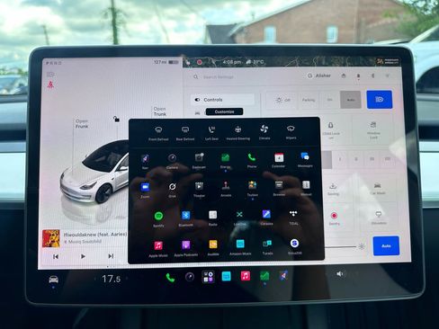Used 2022 Tesla Model 3 Long Range AWD/4WD image 24