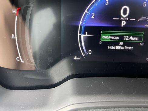 Used 2026 Toyota Corolla LE image 17