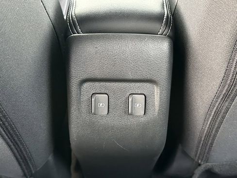 Certified 2023 Nissan Kicks SV image 29