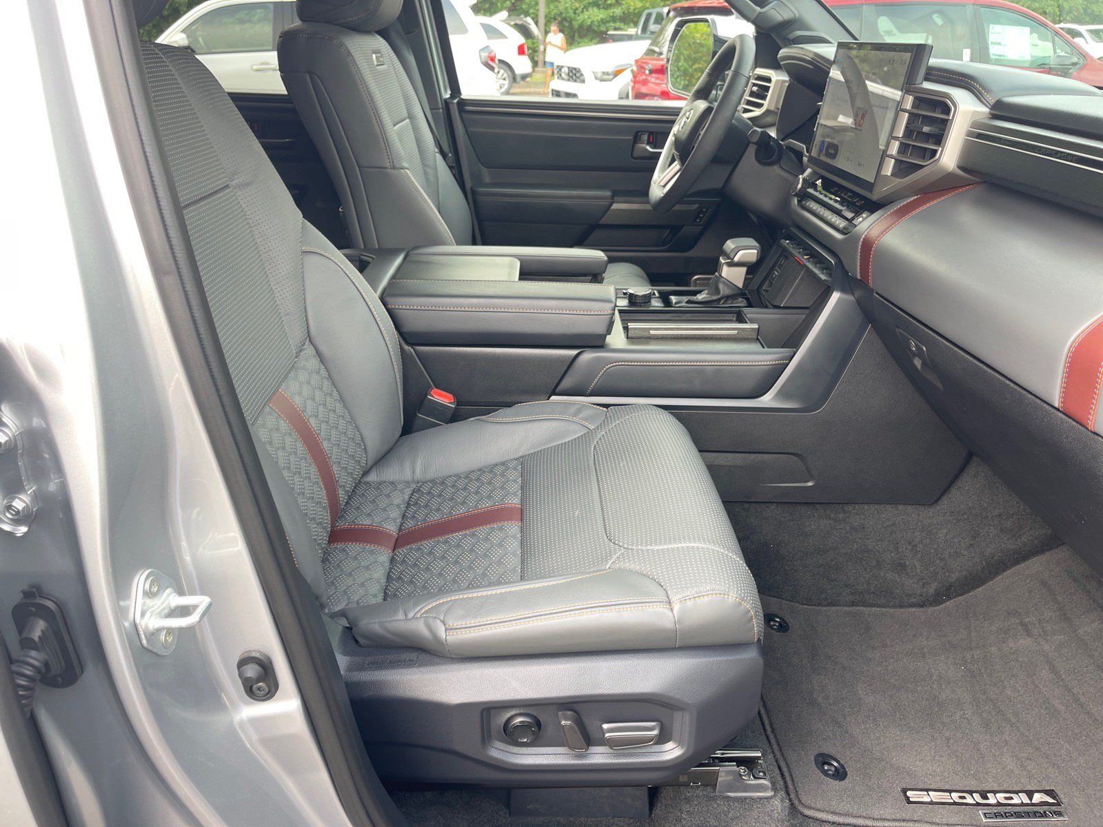 Used 2026 Toyota Sequoia Capstone AWD/4WD image 19