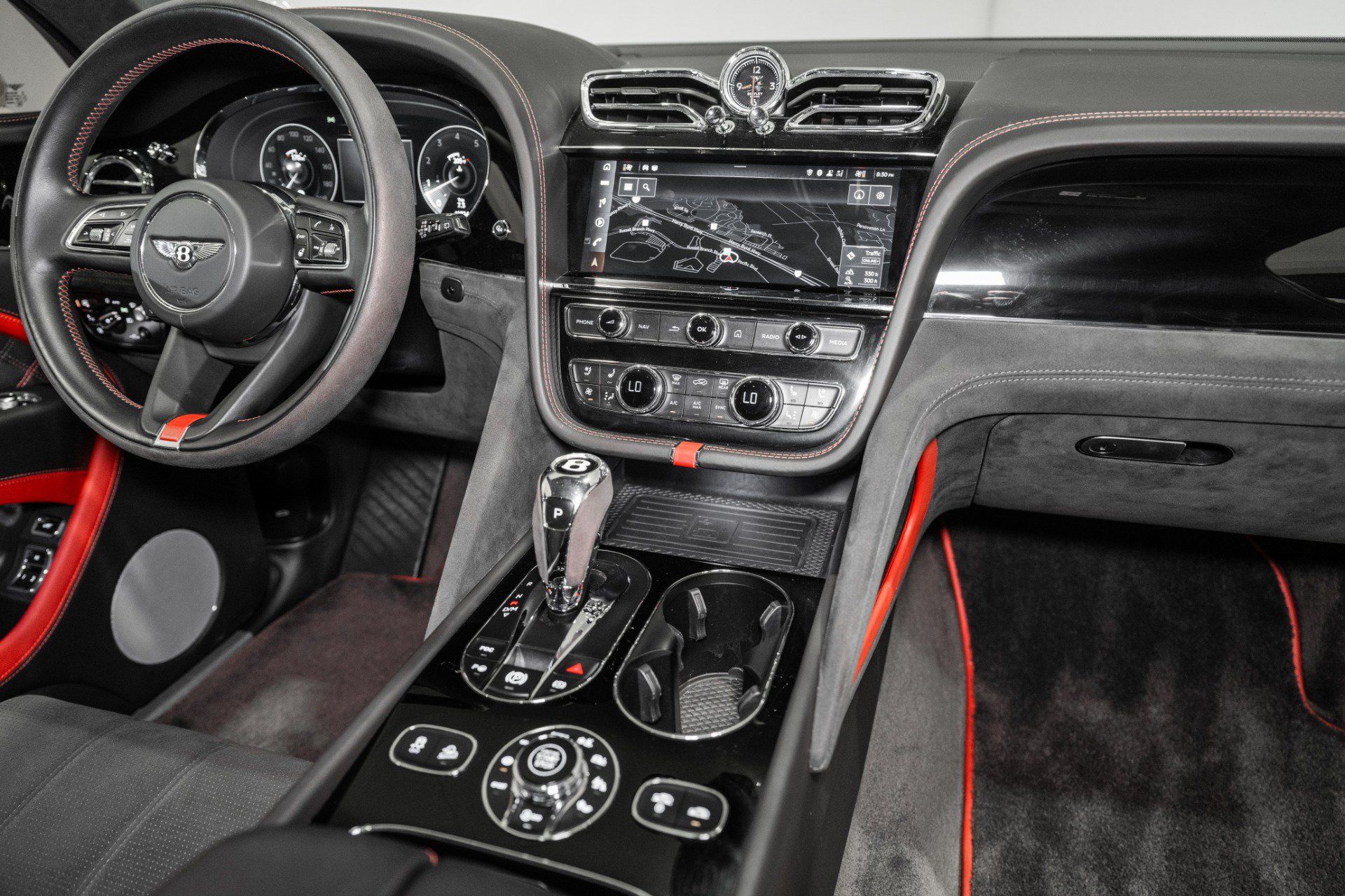 Used 2021 Bentley Bentayga Speed AWD/4WD image 22