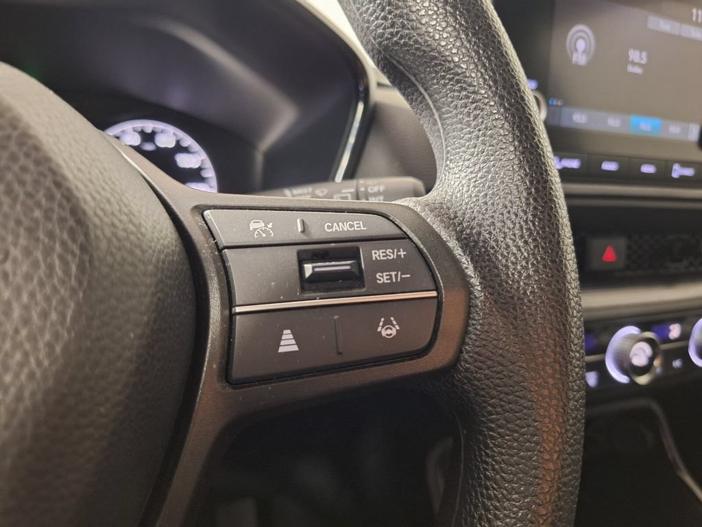 Used 2025 Honda CR-V LX image 18