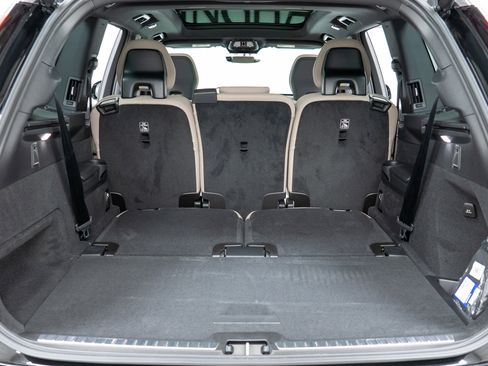 New 2026 Volvo XC90 T8 Plus w/ Protection Package Premier image 10