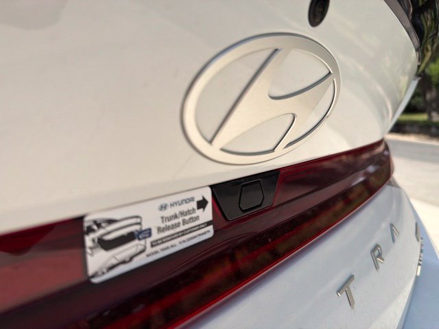 New 2025 Hyundai Elantra SEL FWD image 31