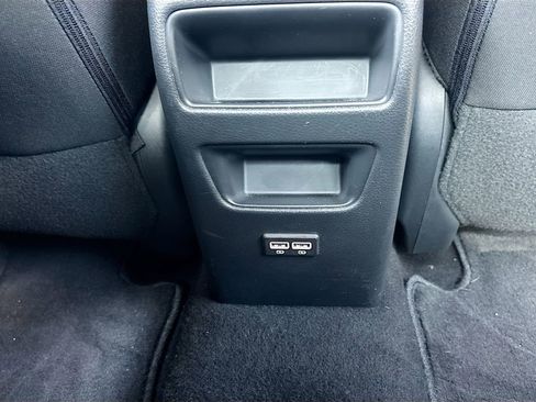 Used 2019 Nissan Sentra SR image 24