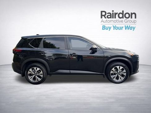 Used 2022 Nissan Rogue SV AWD/4WD image 8