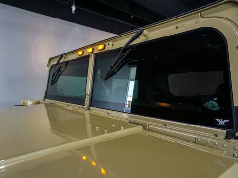 Used 2004 HUMMER H1 4-Door Open Top image 67