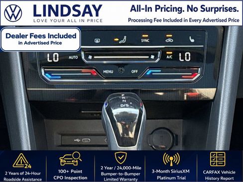 Certified 2025 Volkswagen Taos SE AWD/4WD image 17