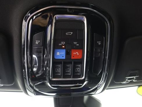 Used 2023 Jeep Grand Cherokee L Overland image 61