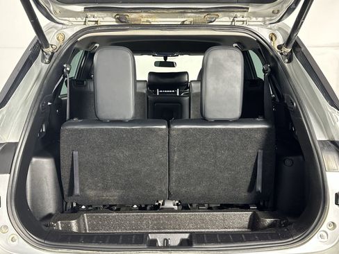 Used 2023 Mitsubishi Outlander SE image 25