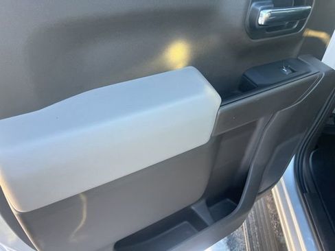 Used 2020 Chevrolet Silverado 1500 LT w/ All-Star Edition image 16