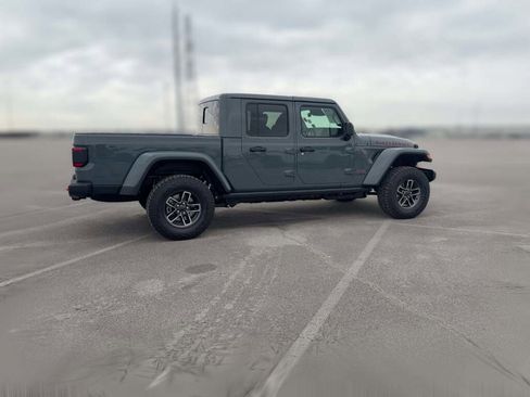New 2026 Jeep Gladiator Mojave image 13