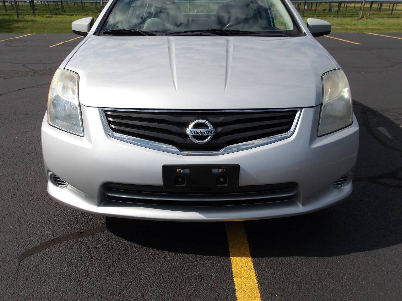 Used 2010 Nissan Sentra 2.0 S FWD image 26