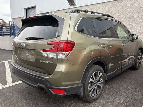 Certified 2023 Subaru Forester Limited image 2