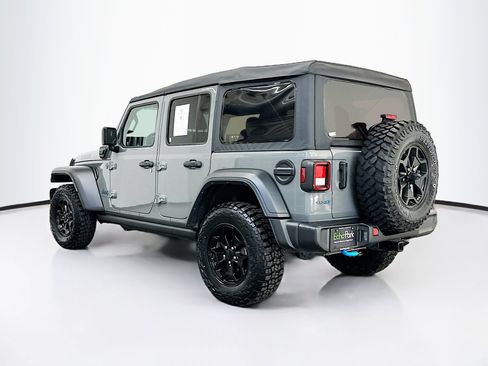 Used 2023 Jeep Wrangler Unlimited w/ Cold Weather Group AWD/4WD image 5