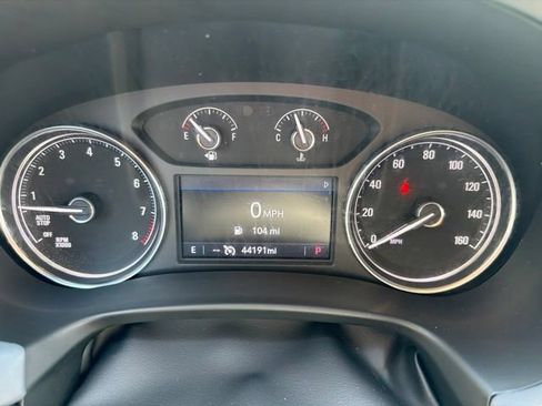 Certified 2023 Buick Enclave Essence w/ Trailering Package, 5000 lbs. AWD/4WD image 27