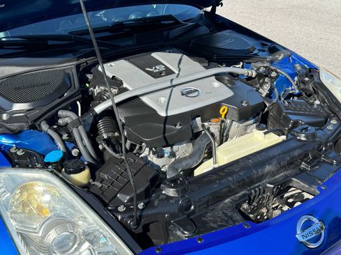 Used 2007 Nissan 350Z Touring image 33