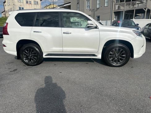 Used 2020 Lexus GX 460 Premium w/ Premium Package AWD/4WD image 4