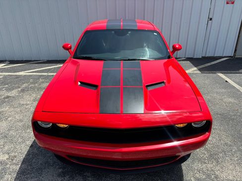 Used 2018 Dodge Challenger SXT w/ Blacktop Package RWD image 12