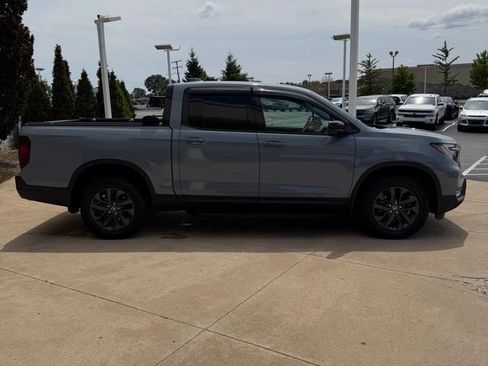 Certified 2025 Honda Ridgeline Sport image 6