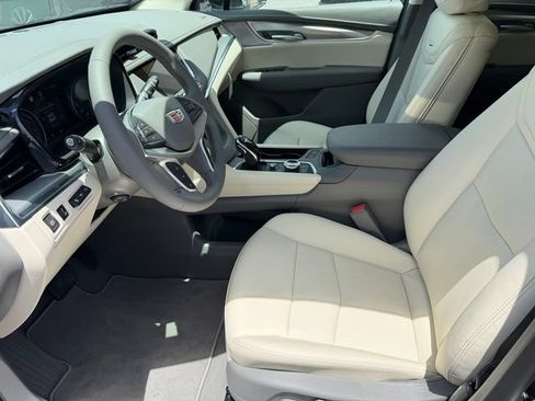 New 2026 Cadillac XT5 Premium Luxury w/ Driver Assist Package FWD image 11