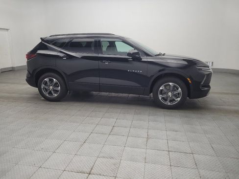 Used 2024 Chevrolet Blazer LT w/ Convenience Package FWD image 11