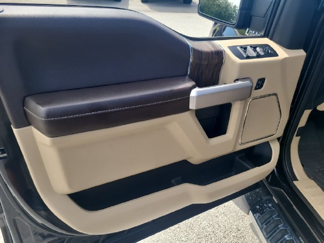 Used 2020 Ford F150 Lariat w/ Equipment Group 502A Luxury AWD/4WD image 16