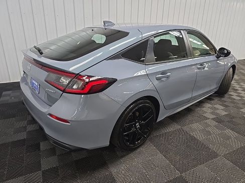 Used 2022 Honda Civic Sport image 12