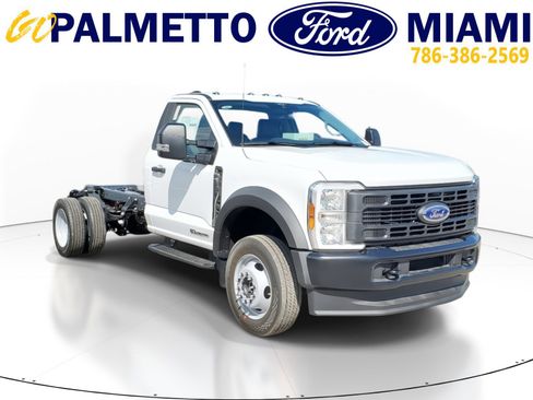 New 2024 Ford F550 XL image 1