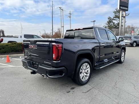 Used 2025 GMC Sierra 1500 Denali image 6