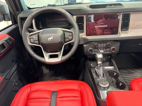 New 2026 Ford Bronco Outer Banks AWD/4WD image 21