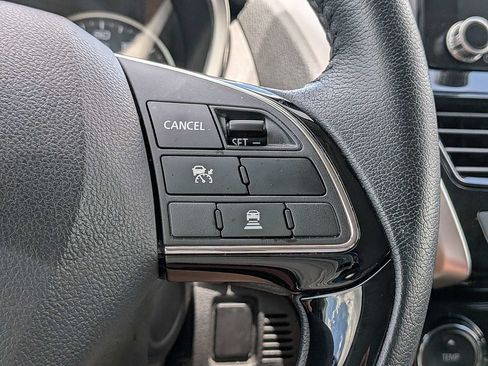 Used 2025 Mitsubishi Eclipse Cross SE AWD/4WD image 32