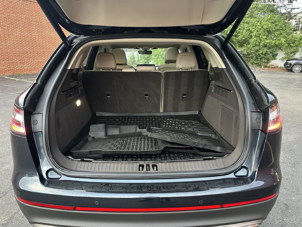 Certified 2021 Lincoln Nautilus Reserve AWD/4WD image 21
