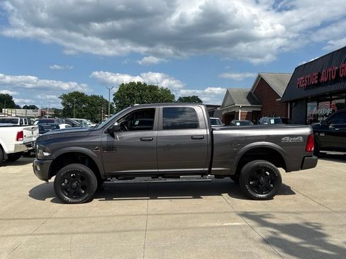 Used 2017 RAM 2500 Big Horn w/ Sport Appearance Group AWD/4WD image 3