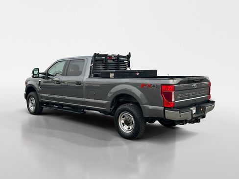 Used 2022 Ford F250 XLT w/ XLT Value Package AWD/4WD image 3