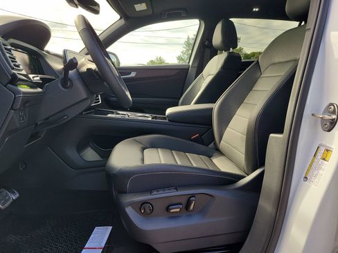 New 2026 Volkswagen Atlas Cross Sport SEL R-Line AWD/4WD image 18