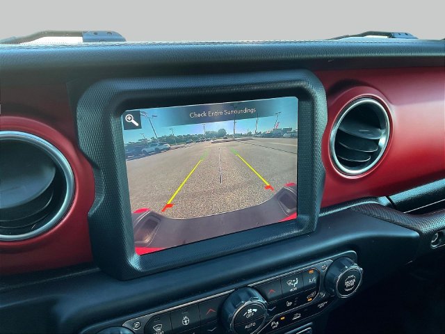 Used 2020 Jeep Gladiator Rubicon AWD/4WD image 16