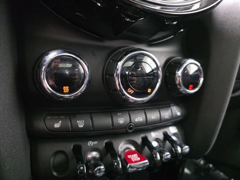Certified 2024 MINI Cooper S FWD image 19