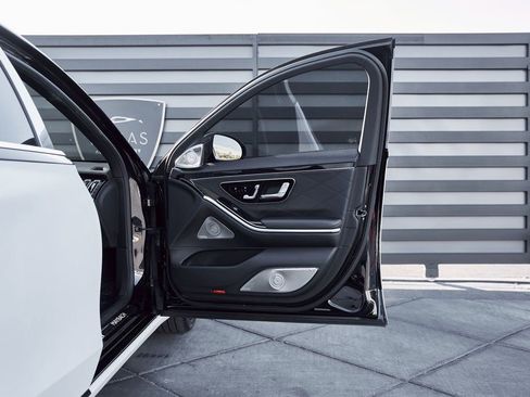 Used 2023 Mercedes-Benz Maybach S 680 4MATIC image 20