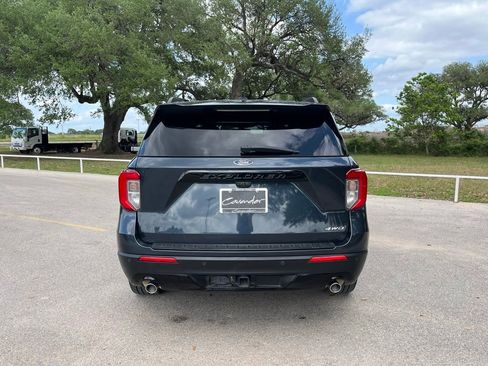 Used 2022 Ford Explorer ST-Line w/ Class IV Trailer Tow Package AWD/4WD image 6