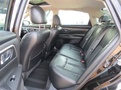 Used 2016 Nissan Altima 3.5 SL image 32