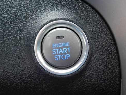 Used 2016 Hyundai Elantra Sport FWD image 14
