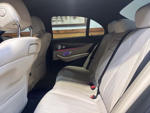 Used 2019 Mercedes-Benz E 300 4MATIC w/ Premium 1 Package image 23