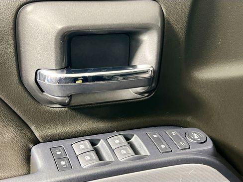 Used 2019 Chevrolet Silverado 1500 LT w/ All Star Edition image 16