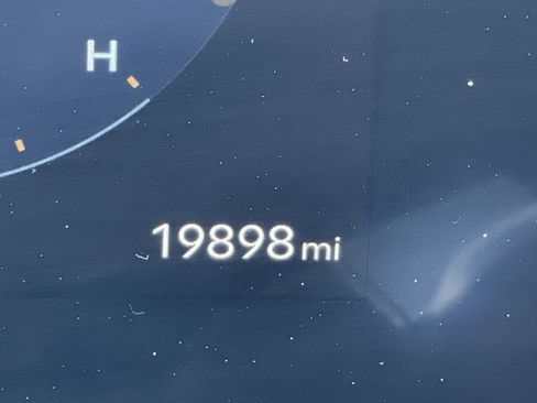 Used 2025 Hyundai Santa Fe Calligraphy image 12