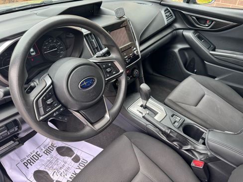 Used 2019 Subaru Impreza 2.0i Premium w/ Eyesight & BSD/Rcta & SRF image 3