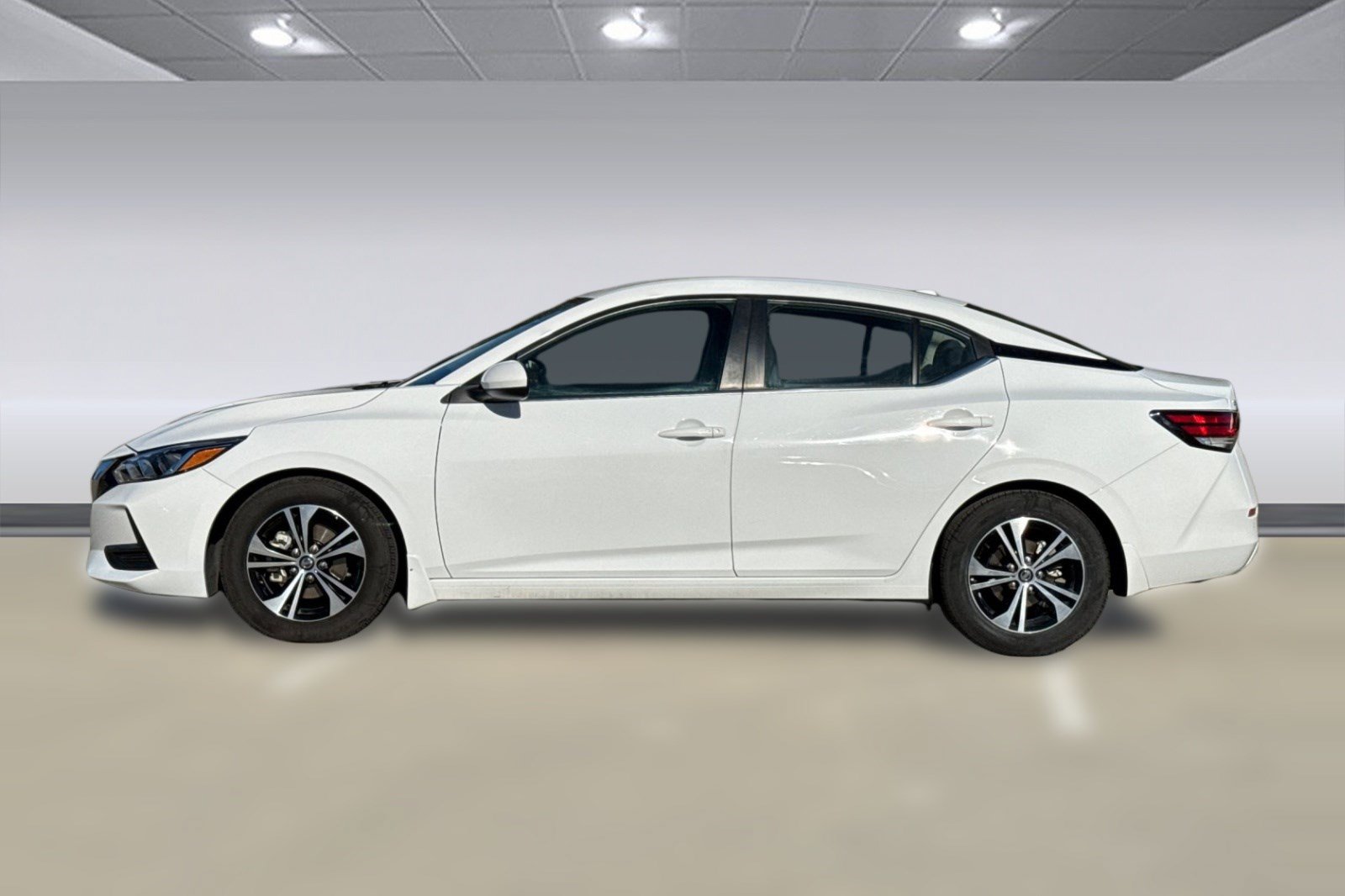 Used 2023 Nissan Sentra SV FWD image 2